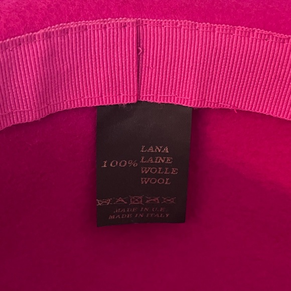 Boutique Wool hat made in Italy. Purchased in Paris. New and not worn. - Picture 5 of 6